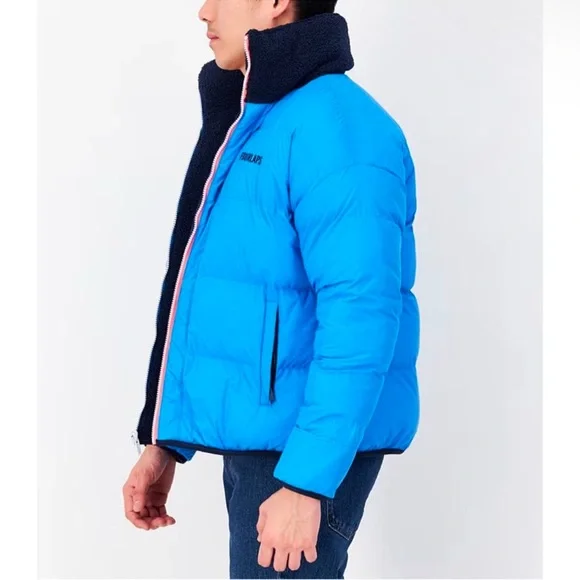 NWT FourLaps Polar Quilted Reversable Sherpa Jacket
Unisex Size S - Picture 4 of 12